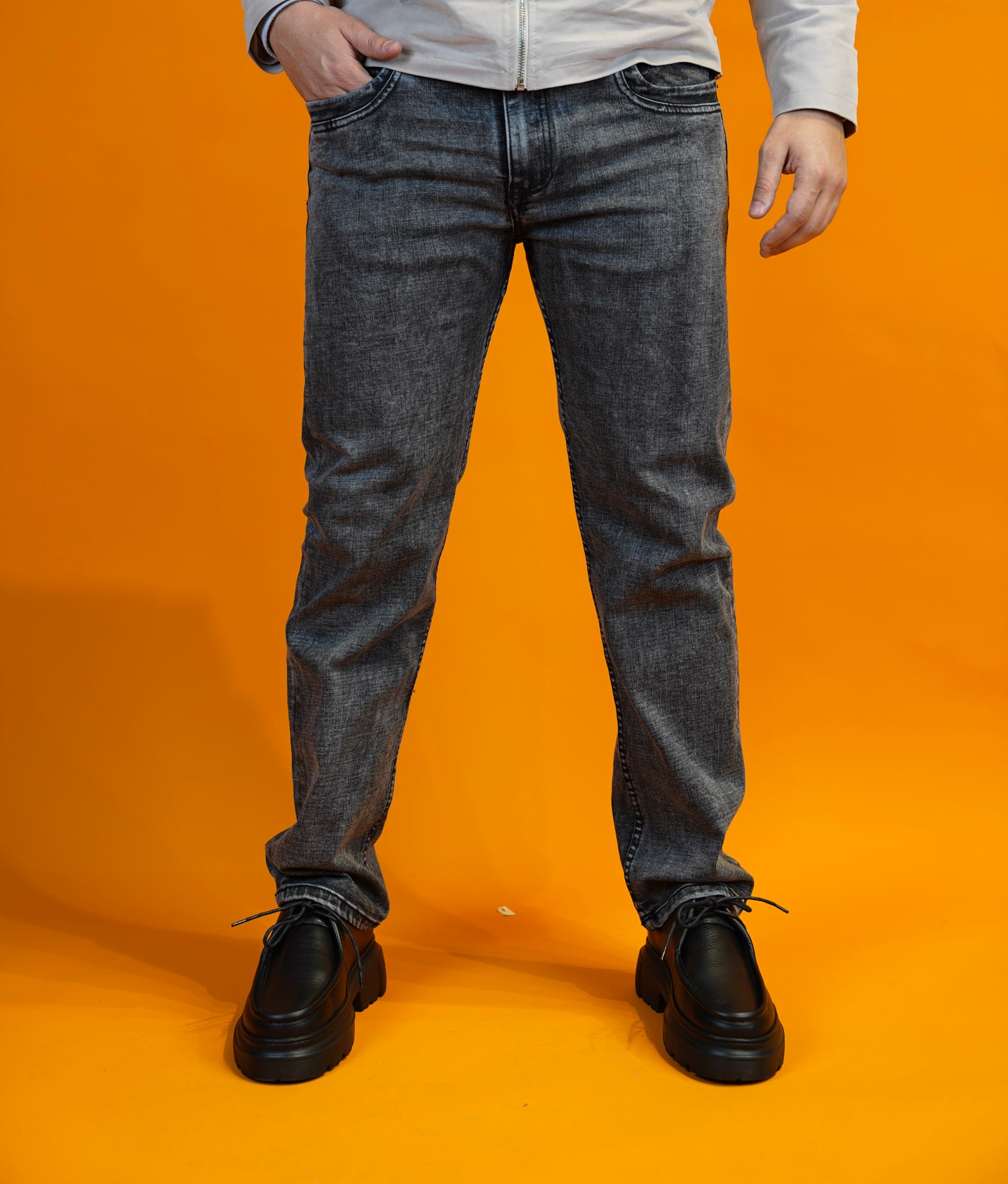 STRAIGHT FIT SALVADOR 01 JEANS N2000